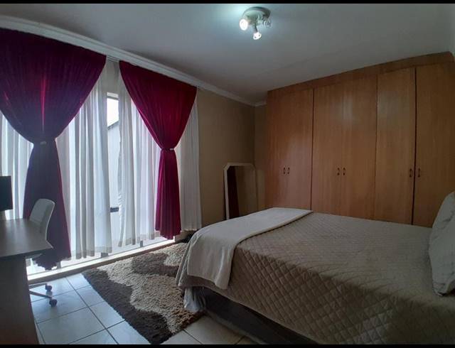 3 BEDROOM PROPERTY TO RENT IN ELDO LAKES ESTATE